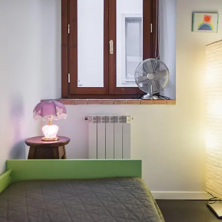 Guesthost - San Lorenzo Charm - Nook Apartmán *