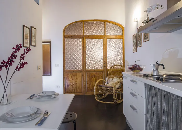 Guesthost - San Lorenzo Charm - Nook *