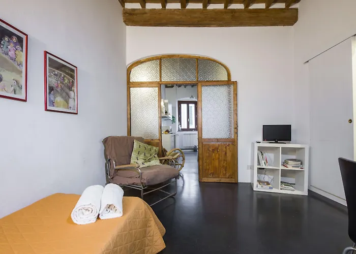 Guesthost - San Lorenzo Charm - Nook *