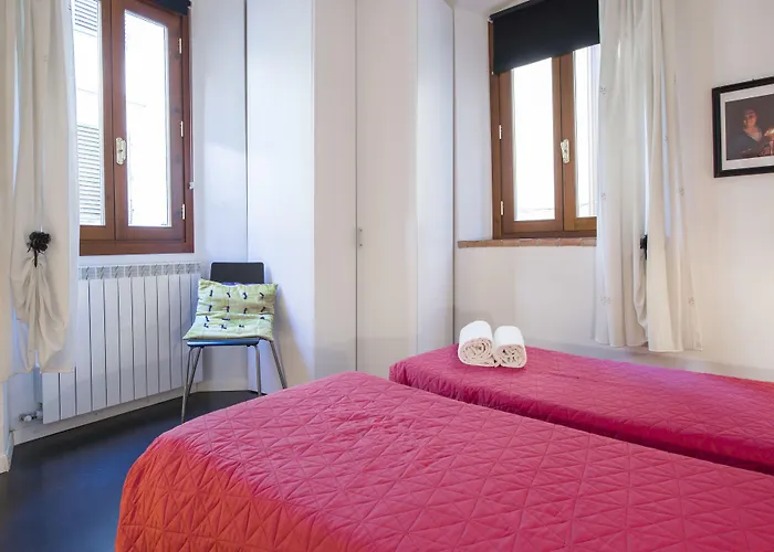 Apartment Guesthost - San Lorenzo Charm - Nook Florenz