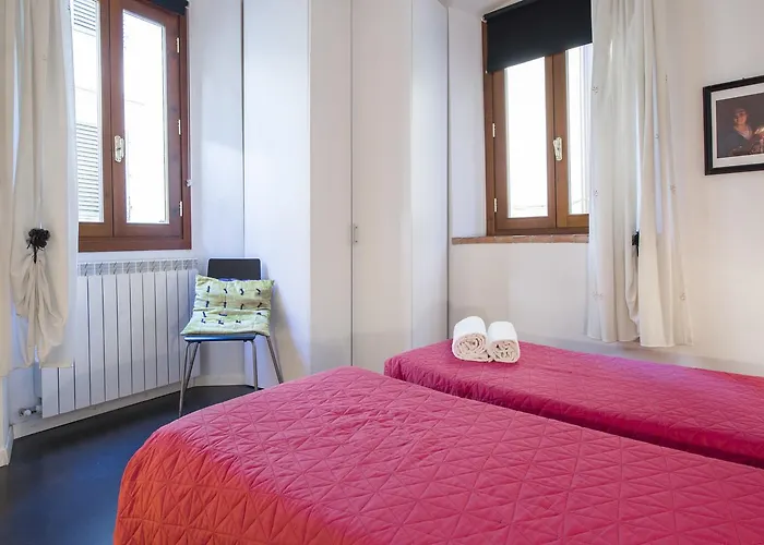 Guesthost - San Lorenzo Charm - Nook * Florenz
