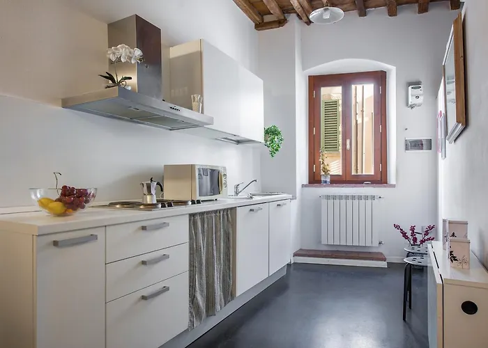 Guesthost - San Lorenzo Charm - Nook Apartment Florenz
